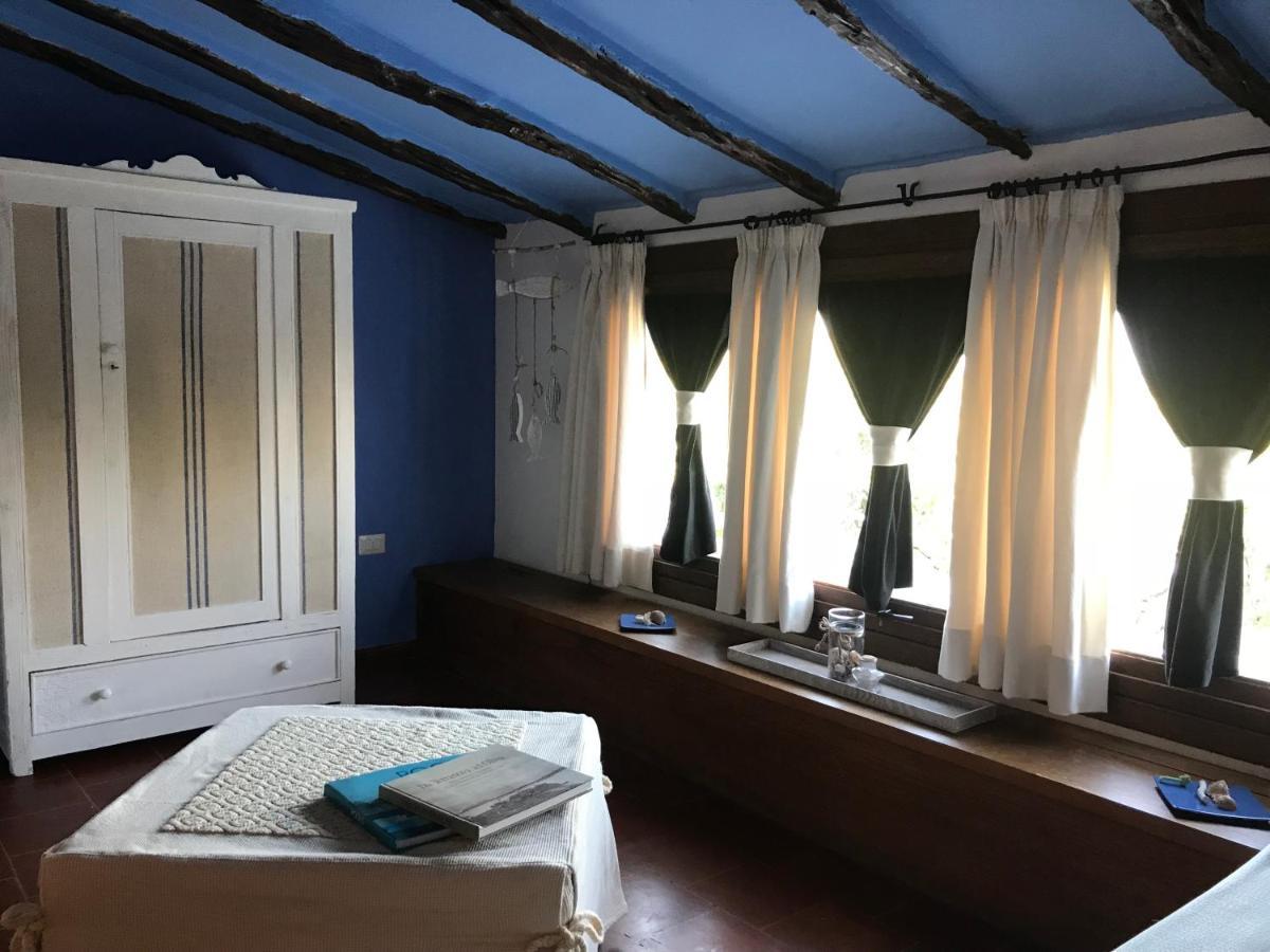 Palmasera Charming Suites Кала Гононе Екстериор снимка
