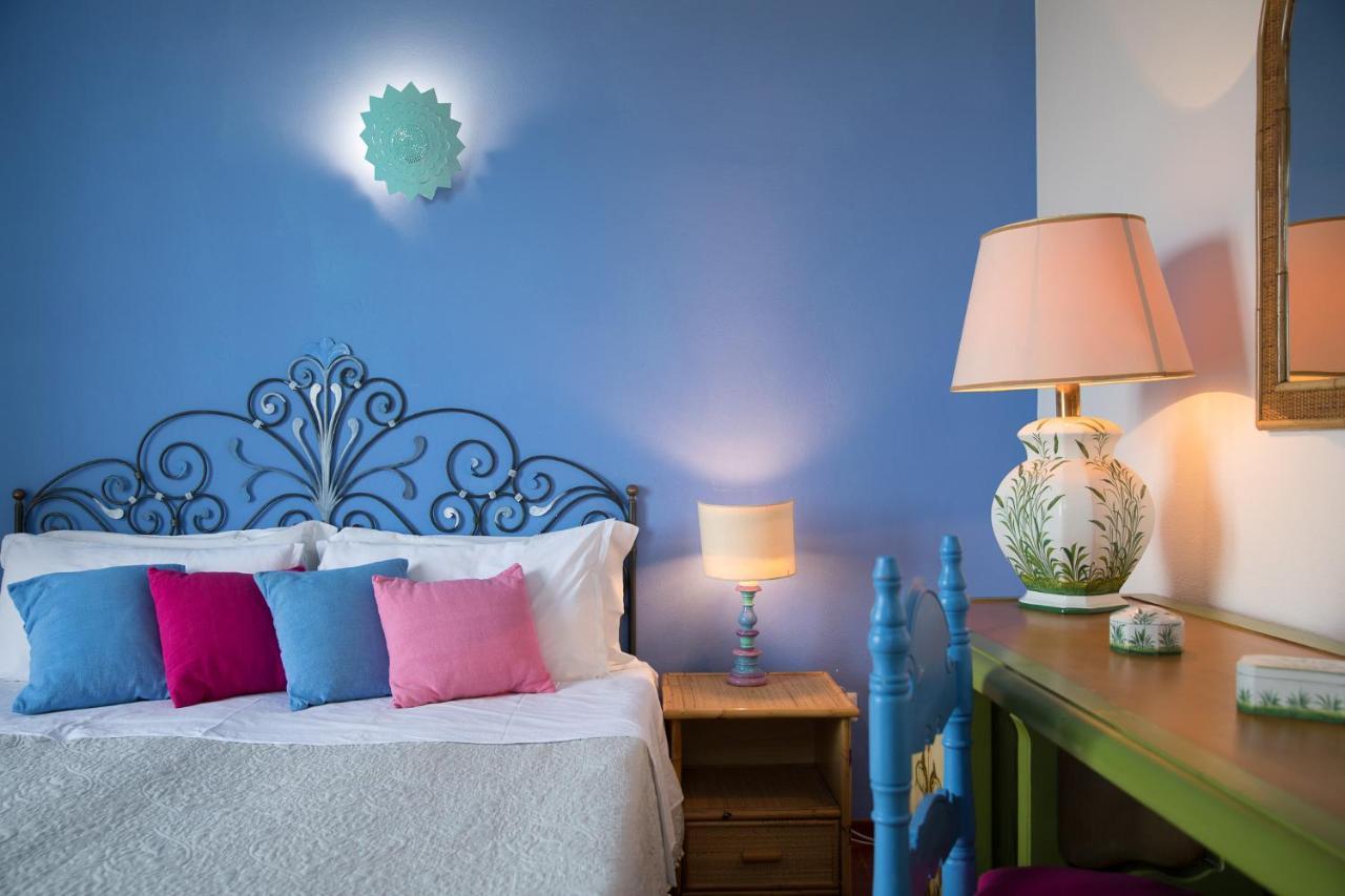 Palmasera Charming Suites Кала Гононе Екстериор снимка