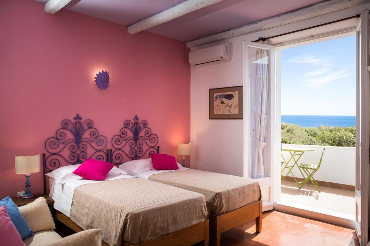 Palmasera Charming Suites Кала Гононе Екстериор снимка