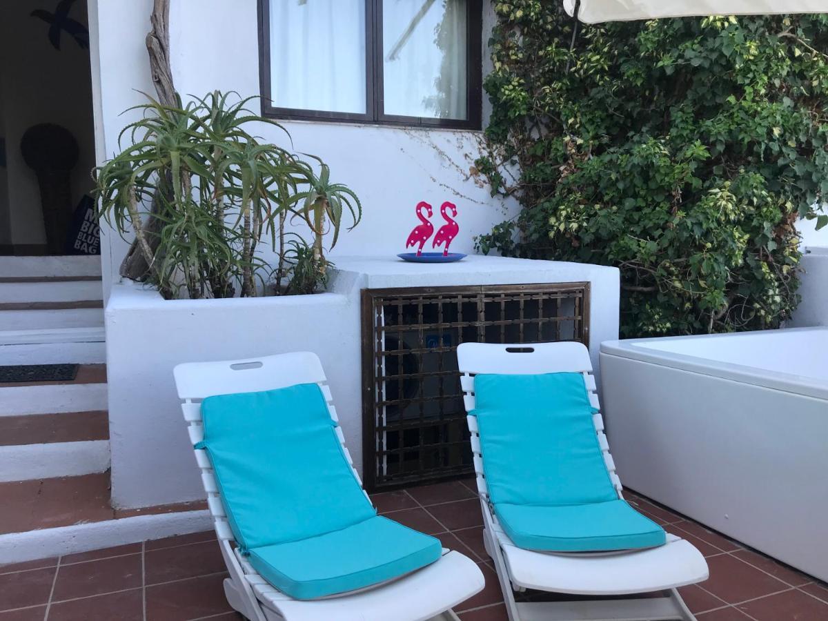 Palmasera Charming Suites Кала Гононе Екстериор снимка